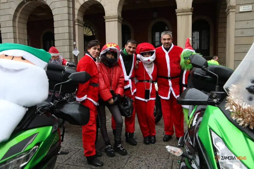 Papanoelada motera 2023_12