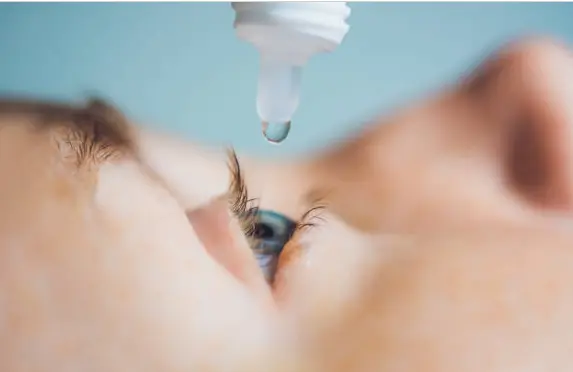 Fotografía de archivo gotas ojos