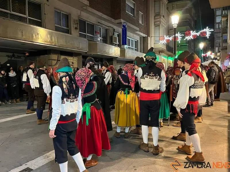 doña Urraca por las calles de Zamora _2