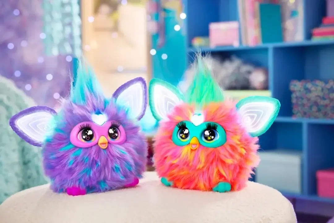 Furby. Hasbro