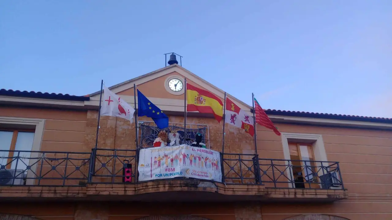 Los Reyes Magos visitan El Perdigón
