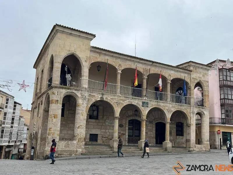Edificio de la Polic&iacute;a Local (2)