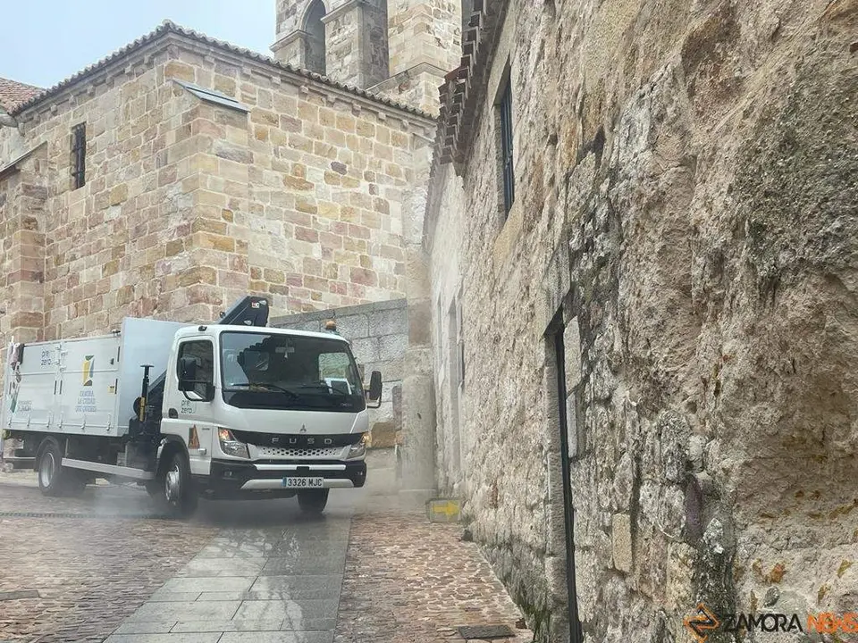 Lipieza de grafitis
