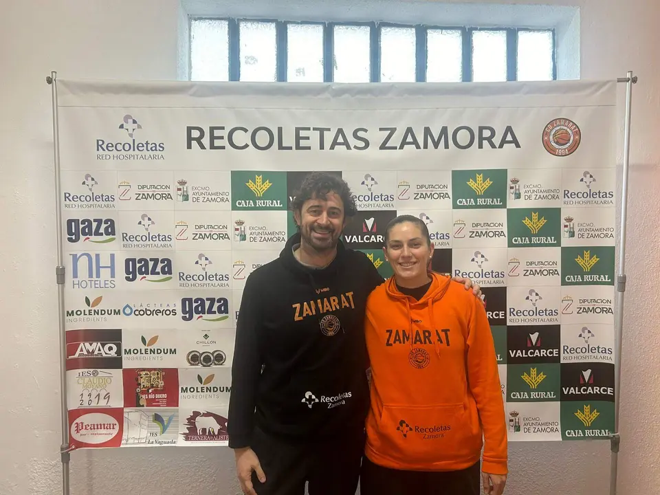Ricardo Vasconcelos y Ornella Santana en la previa