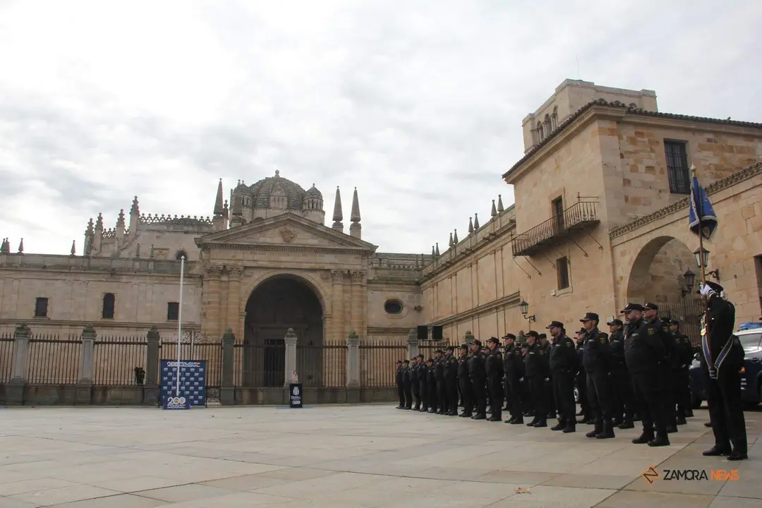 Acto de celebración del Bicentenario de la Policía Nacional_13