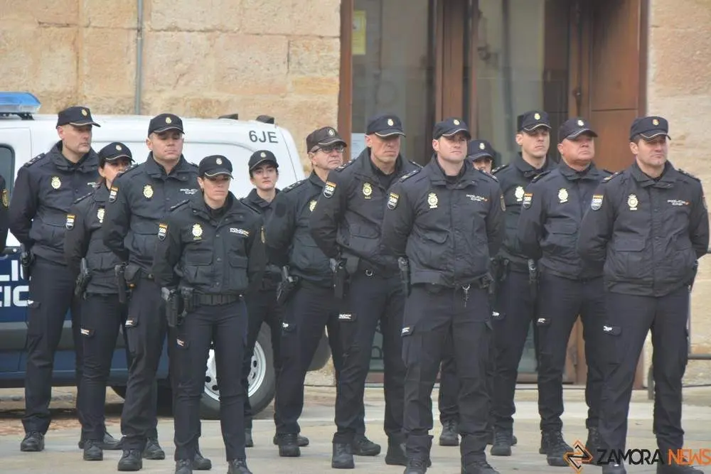 policia 200 aniversario (5)_tn
