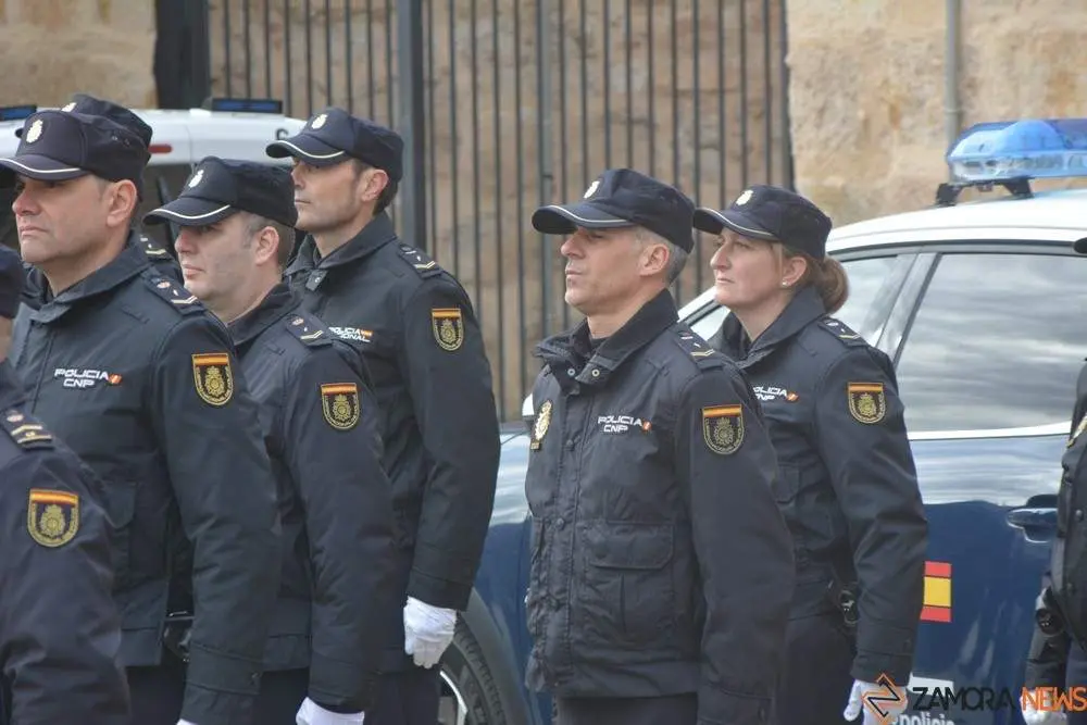 policia 200 aniversario (22)_tn