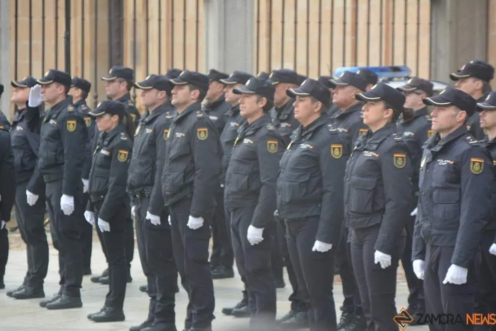 policia 200 aniversario (26)_tn