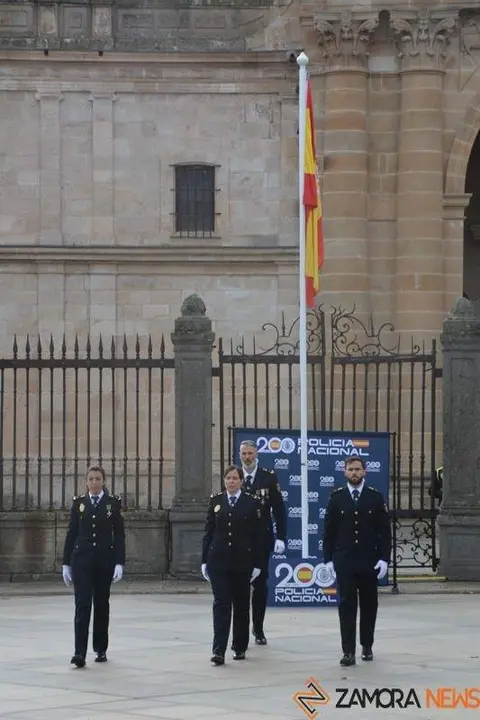 policia 200 aniversario (50)_tn