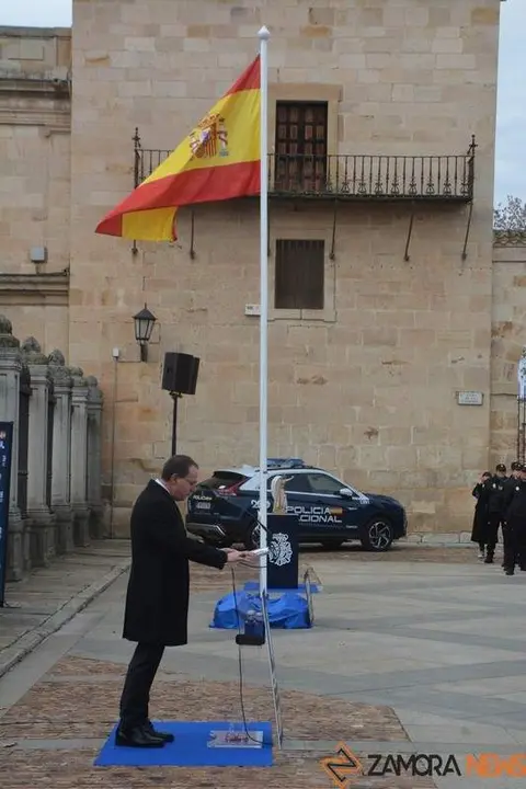 policia 200 aniversario (99)_tn