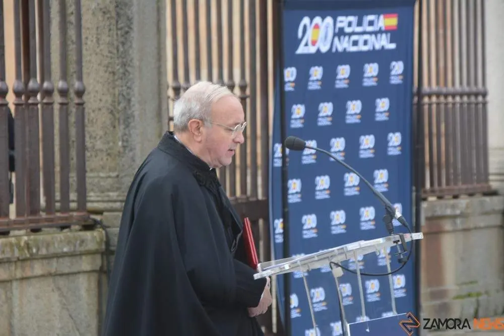 policia 200 aniversario (113)_tn