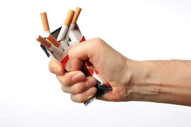 Adiós al tabaco. Fotografía: AECC Toro