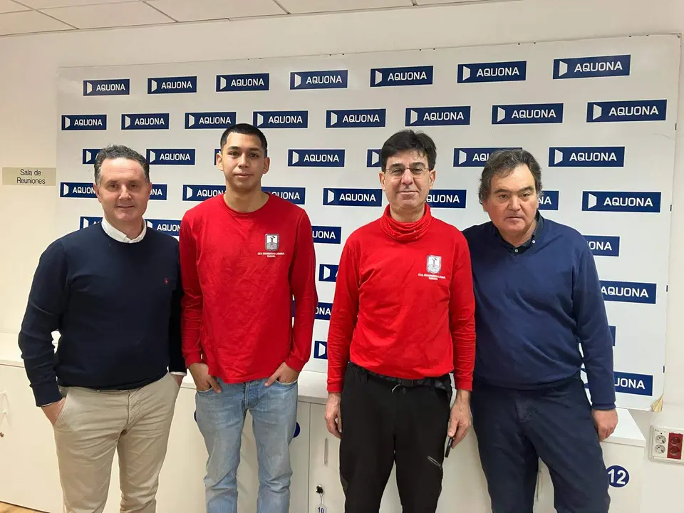 Aquona mantiene su apuesta por la FP Dual con la incorporación en Zamora de un nuevo alumno en prácticas. Imagen de archivo