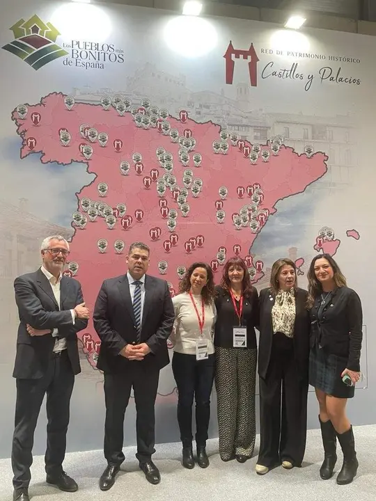 Fitur 2024
