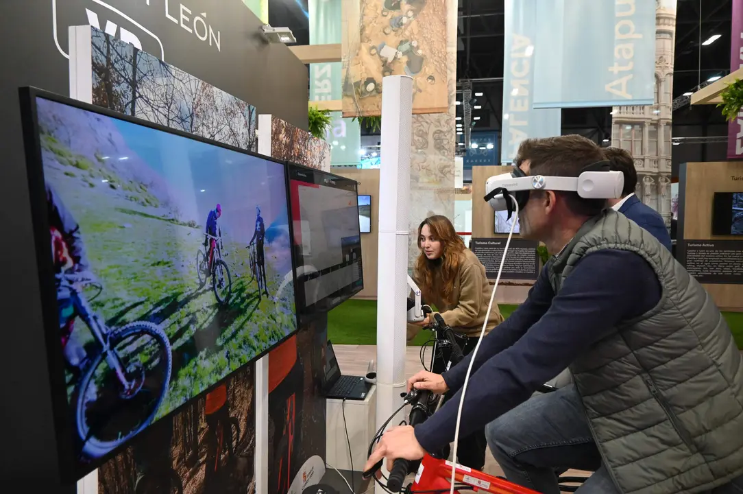 Expositor de Castilla y León en FITUR 2024