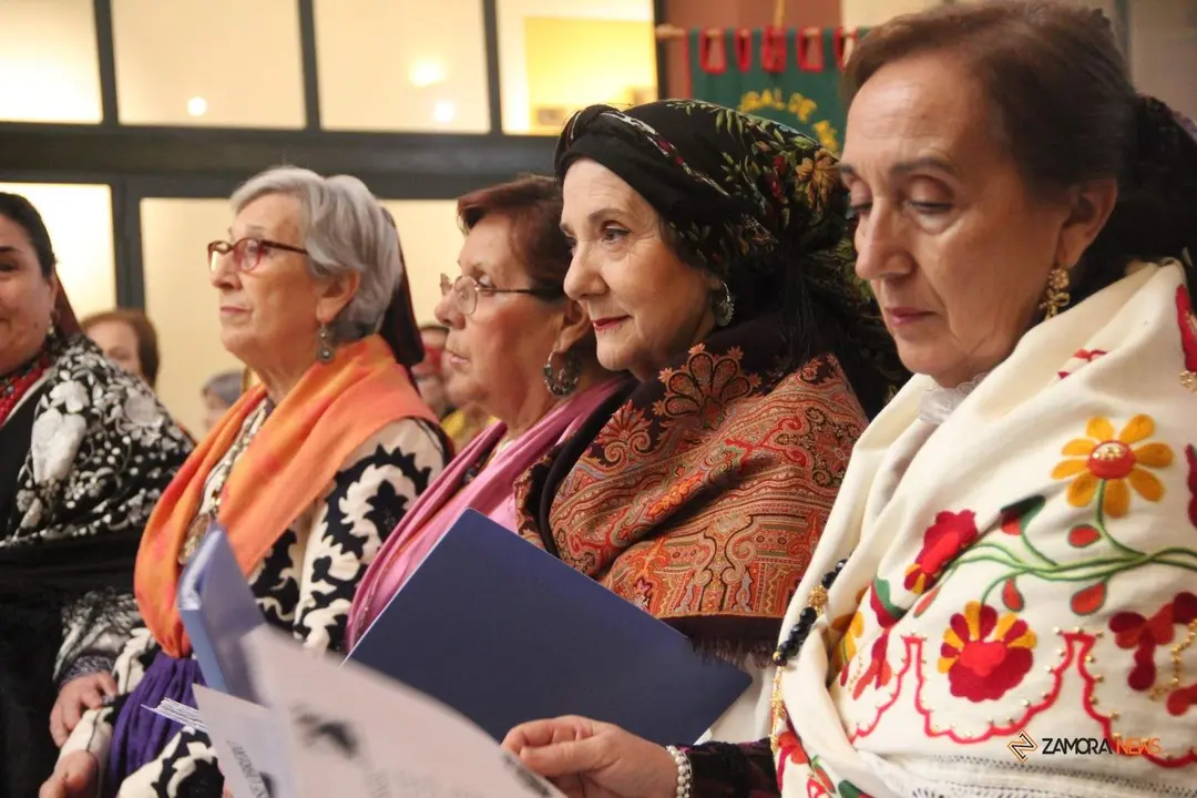 Las águedas de San José Obrero desfila en su 15 aniversario