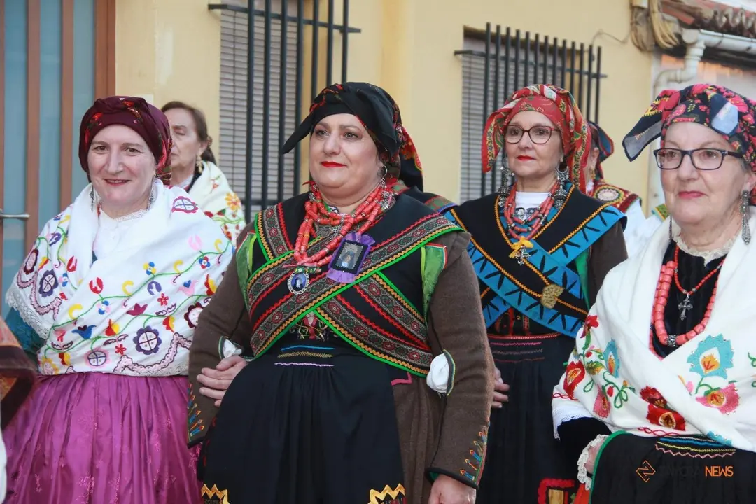 Las águedas de San José Obrero desfila en su 15 aniversario