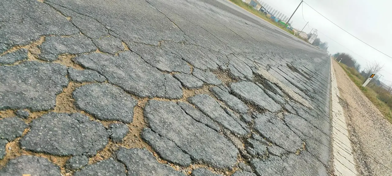 Denuncian al Ministerio de Fomento por las negligencias en la N-122 a su paso por Zamora  (2)