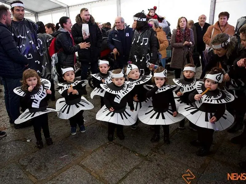 Desfile de chupetines en Toro