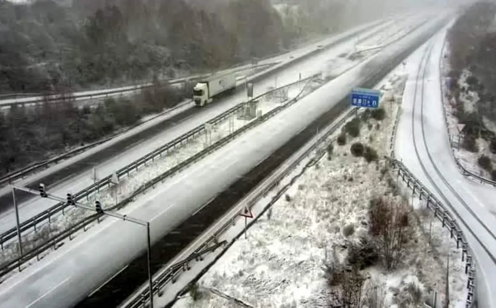 nieve carretera