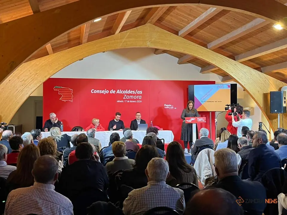 Reunión del Consejo de Alcaldes del PSOE de Castilla y León 