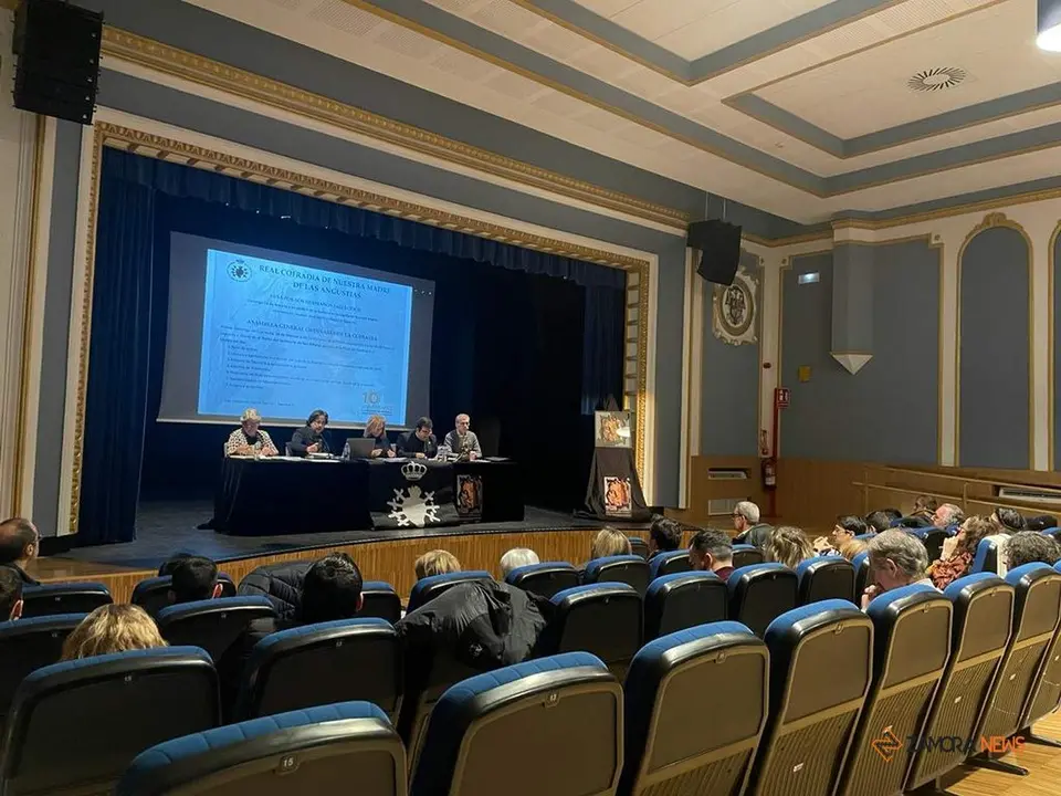 Asamblea General ordinaria de la Real Cofradía de Nuestra Madre de las Angustias