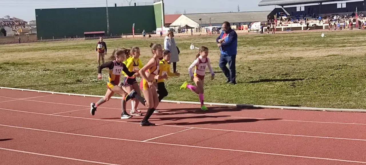 SALIDA 1000 ML. SUB12 FEMENINO