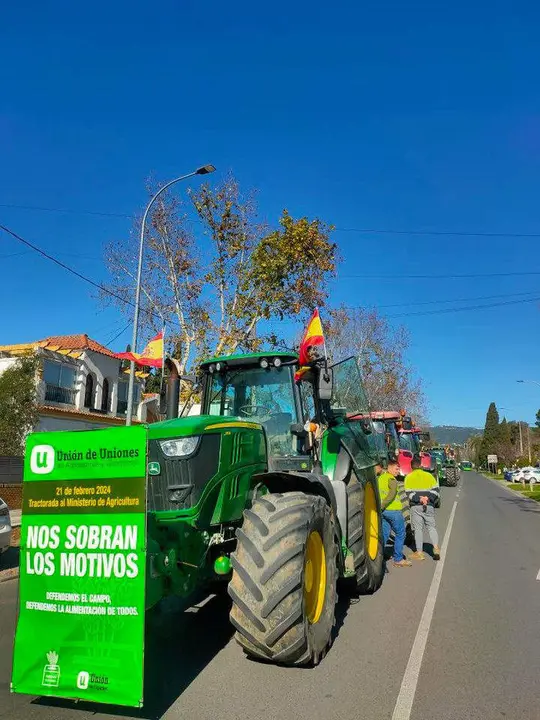 Tractorada hacia Madrid. Fotografía: Unión de Uniones