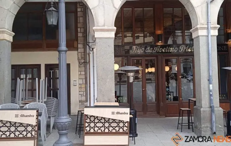 Vermutería en la Plaza Mayor de Zamora