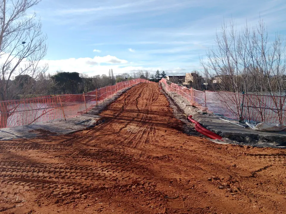 Obras de remodelación en el Puente de Piedra. Fotografía Ayuntamiento de Zamora