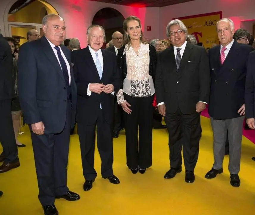 La Asociación internacional de Tauromaquia junto a la infanta Elena