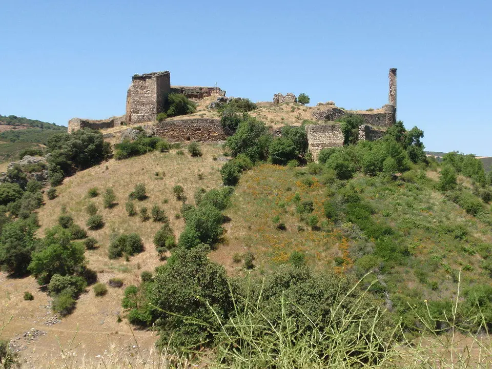 Castillo de Alba de Aliste