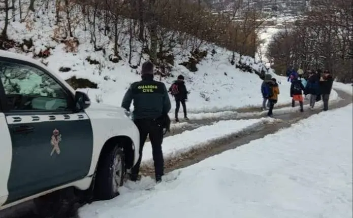 desalojo del albergue de San Martín de Castañeda. Guardia Civil