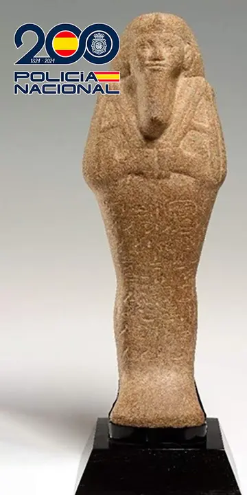 La Policía Nacional ha identificado a un anticuario por la presunta venta de una estatuilla del faraón Taharqa del 690 al 664 a.C.