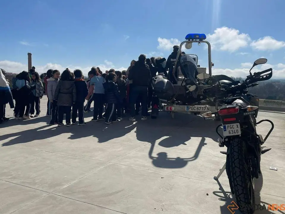 helicóptero guarcia civil _7