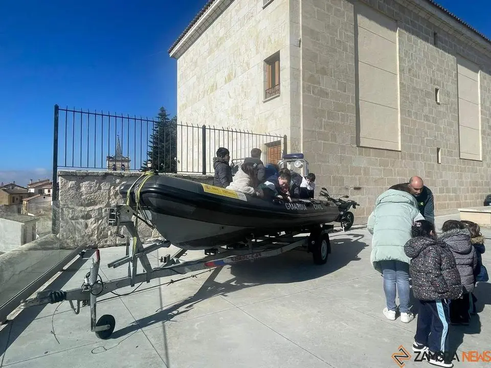 helicóptero guarcia civil _12