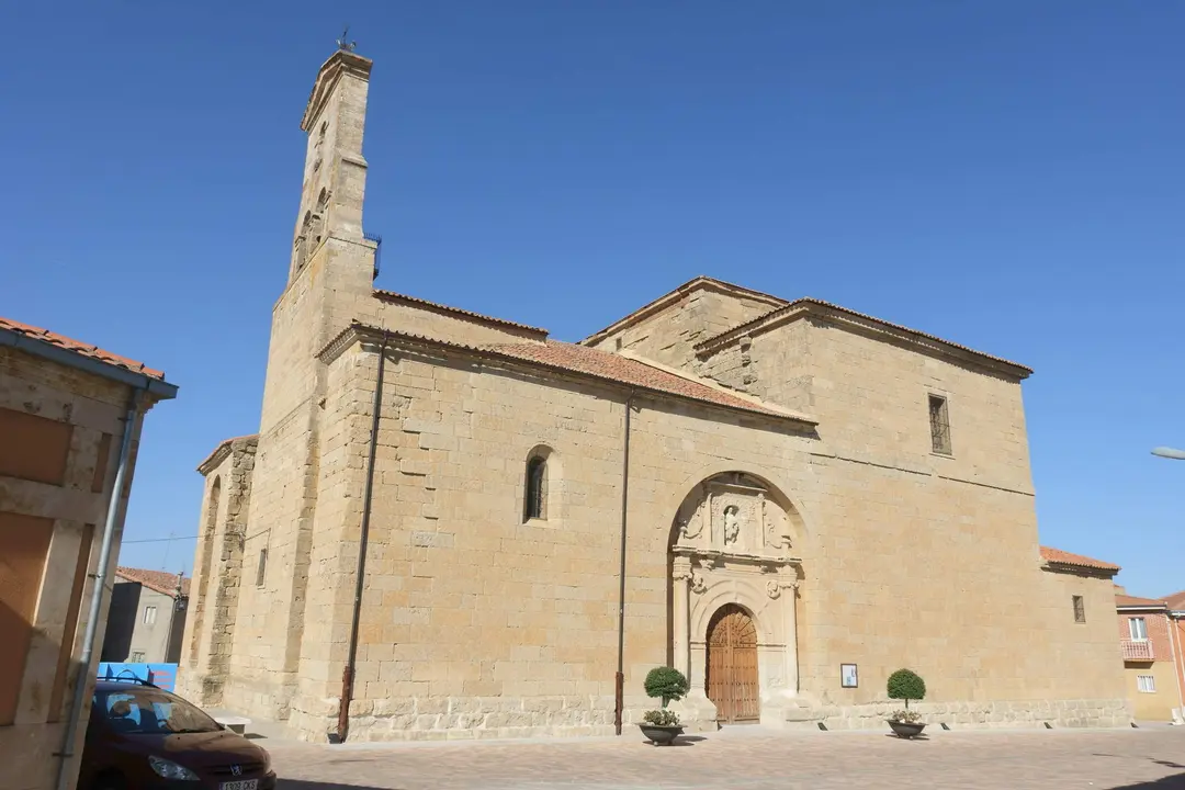 Iglesia de San Juan Bautista en Fuentesaúco