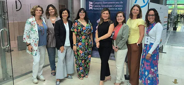 Miembros de la USAL dentro del proyecto nacional Women@inf