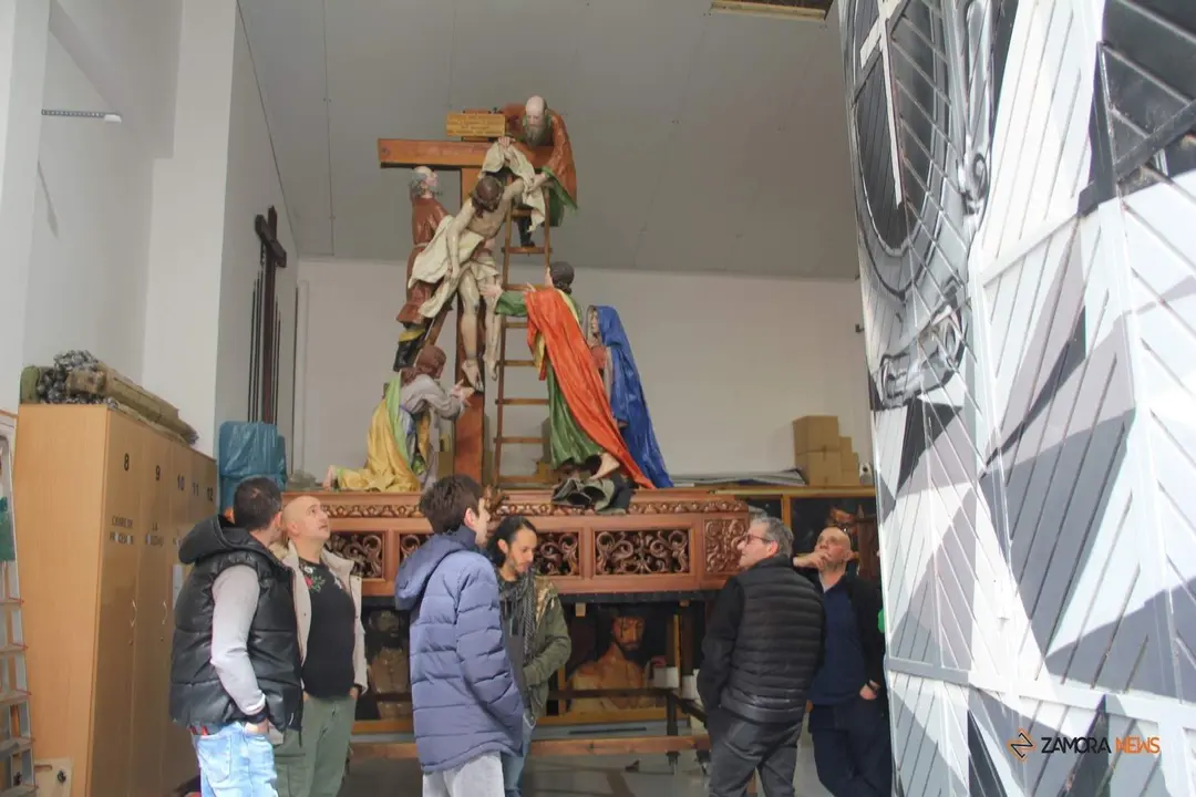 Traslado de pasos de Jesús Nazareno y Santo Entierro a la carpa_28