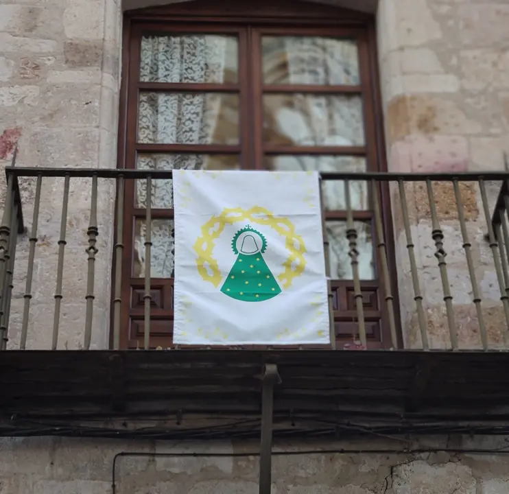 Reposteros de la Virgen de la Esperanza