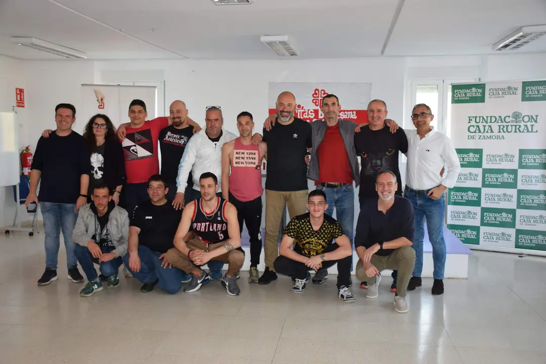 David Movilla participa en las charlas de Proyecto Hombre.