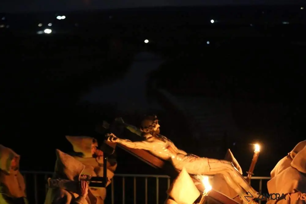 sábado 7 palabras toro (49)_tn