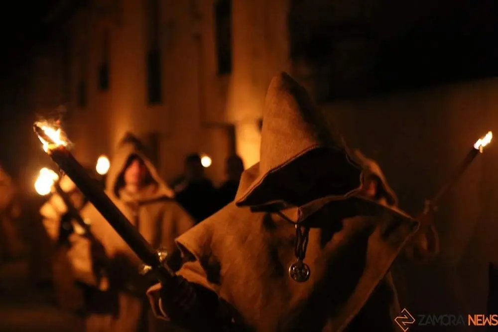 sábado 7 palabras toro (7)_tn