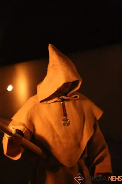 sábado 7 palabras toro (14)_tn