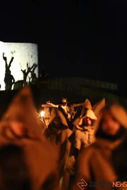 sábado 7 palabras toro (48)_tn