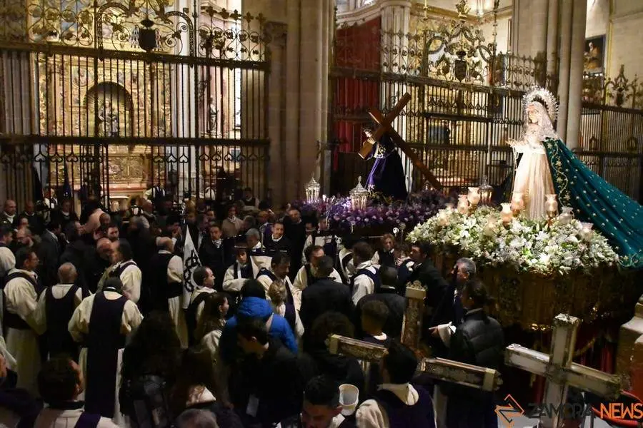 Jesús del Vía Crucis no procesiona_56
