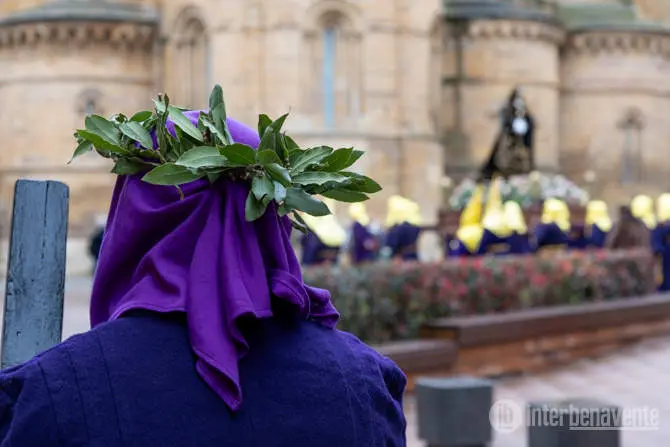 Procesión de El Encuentro vía Interbenavente.es