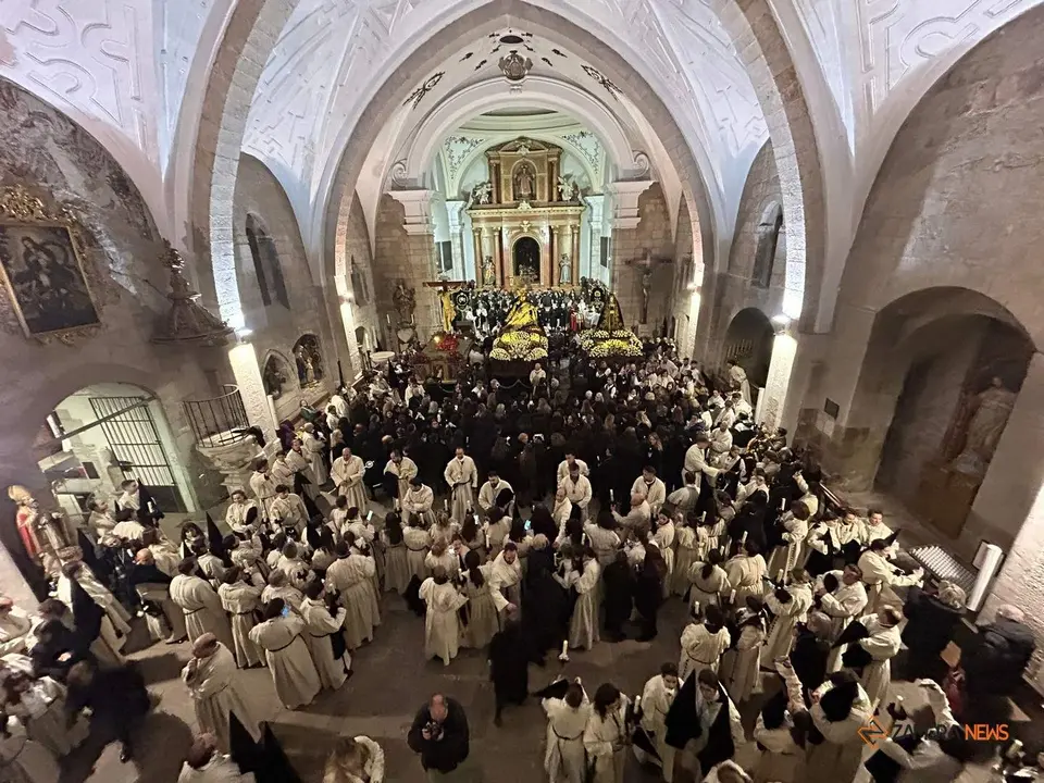 Suspensión de la Real Cofradía de Nuestra Madre de las Angustias