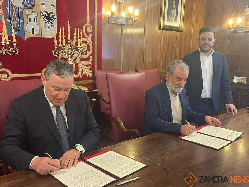 firma de convenio Diputación de Zamora y Diócesis de Astorga 