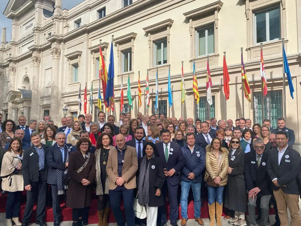 Alcaldes y concejales del PP de Zamora en el Senado